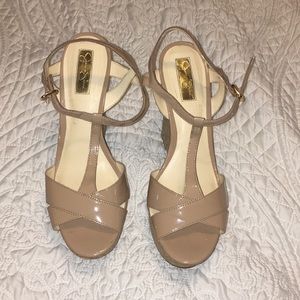 Jessica Simpson heels